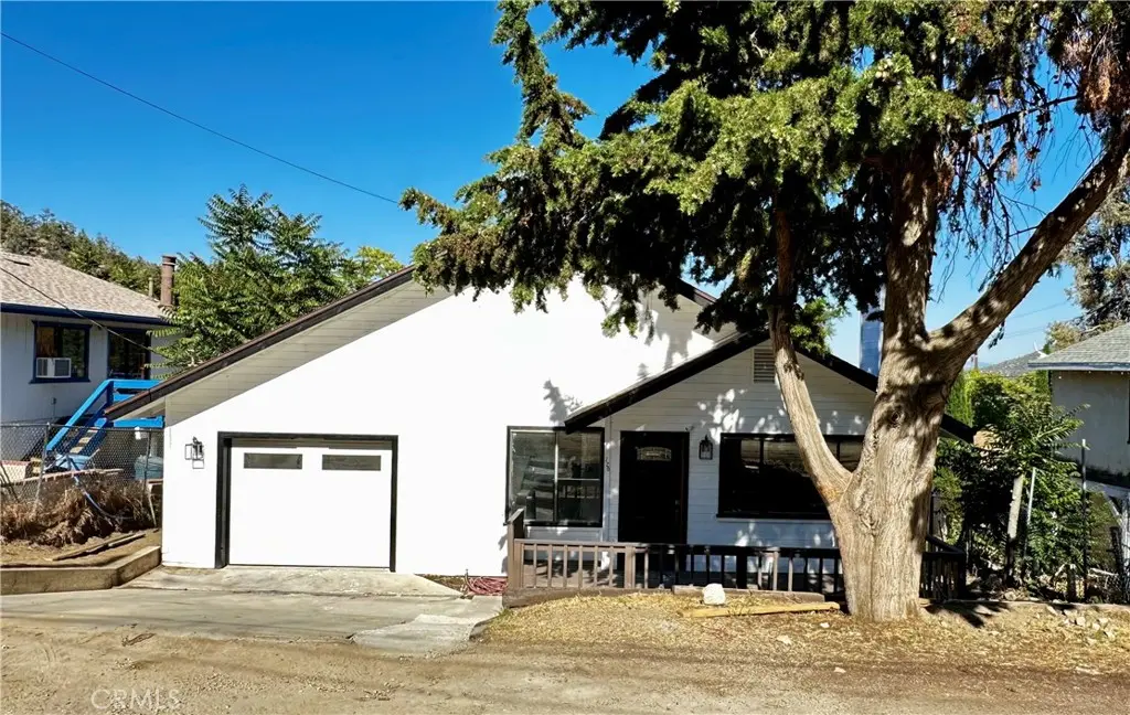 720 Avalon, Frazier Park, CA — listing photo 1