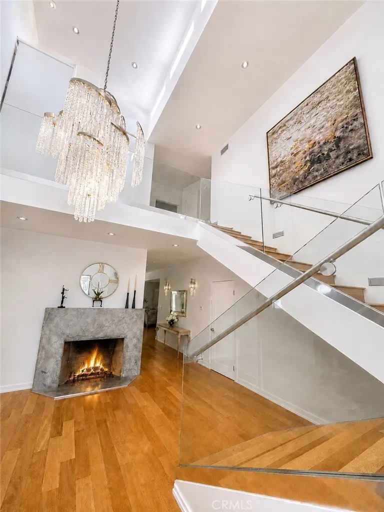14721 Valley Vista, Sherman Oaks, CA — listing photo 1