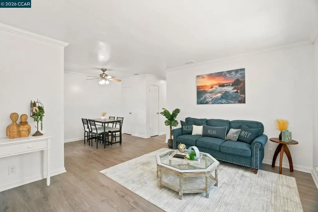 Condominium for sale at 1005 Mohr Ln 4, Concord, CA featuring 2 beds and 1 bath