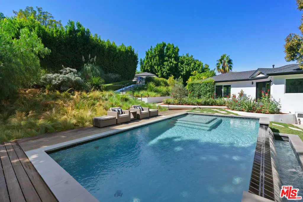 Residential Lease for rent at 3751 Multiview Drive, Los Angeles, Los Angeles County, CA featuring 4 beds and 5 baths
