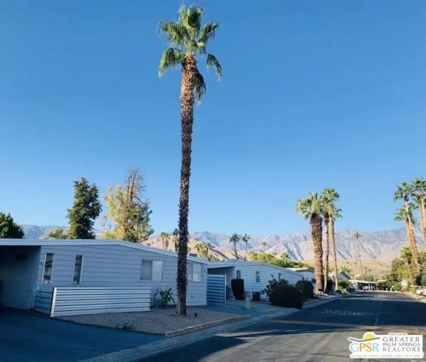 Manufactured In Park for sale at 112 Via Valverde, Cathedral City, CA featuring 2 beds and 2 baths