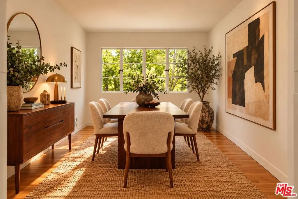 Condominium for sale at 5314 1/2 Village, Los Angeles, CA featuring 1 bed and 1 bath