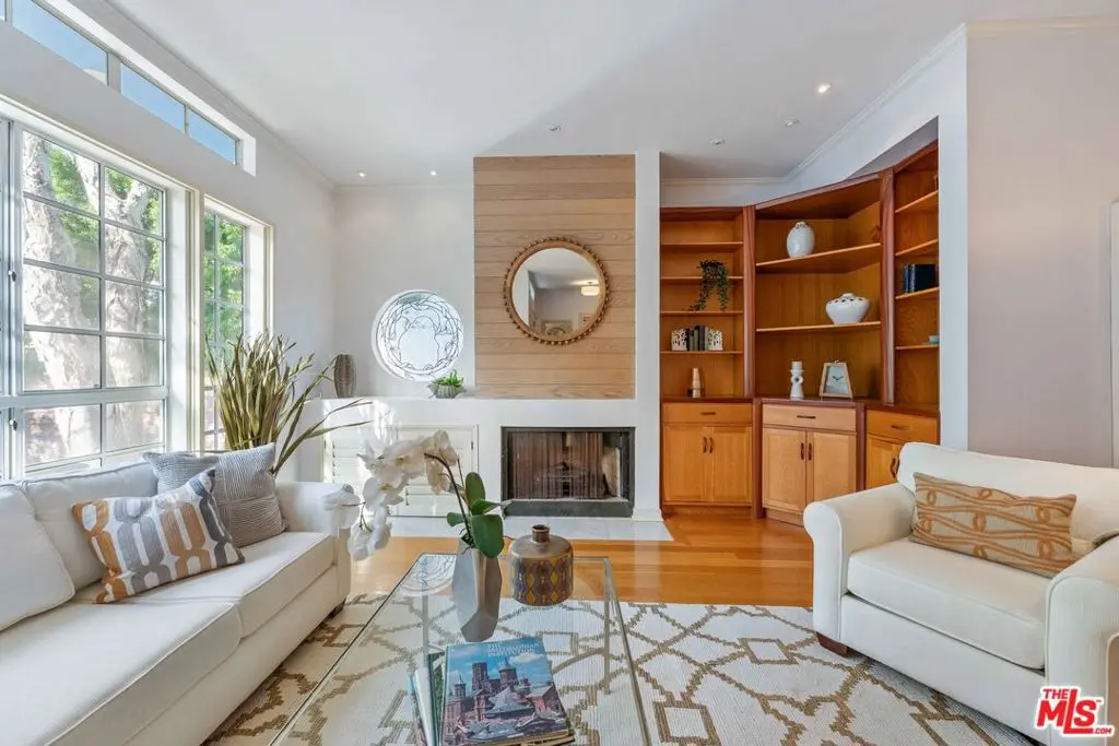 134 Roma Court, Marina Del Rey, CA — listing photo 1