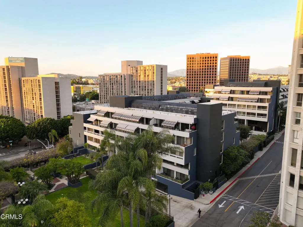 Condominium for sale at 880 W 1st Street 302, Los Angeles, CA featuring 3 beds and 2 baths