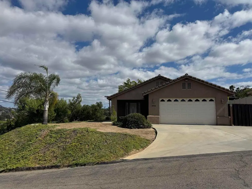 9112 Pinzolo, Lakeside, CA — listing photo 1