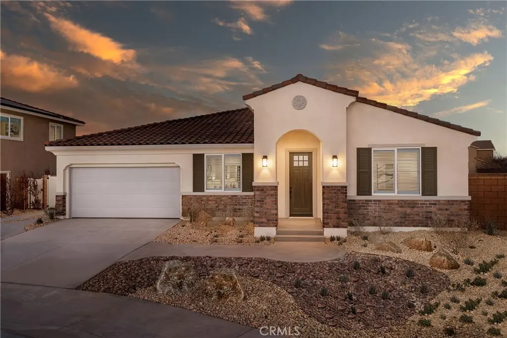 9089 Carson Avenue, Hesperia, CA — listing photo 1