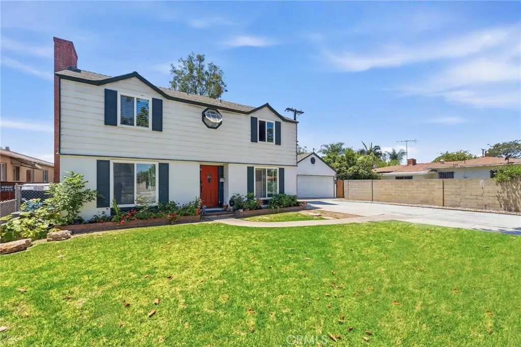 Duplex for sale at 1514 E 4th, Santa Ana, CA