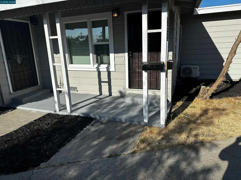 Duplex for sale at 505 Carpino Ave, Pittsburg, CA