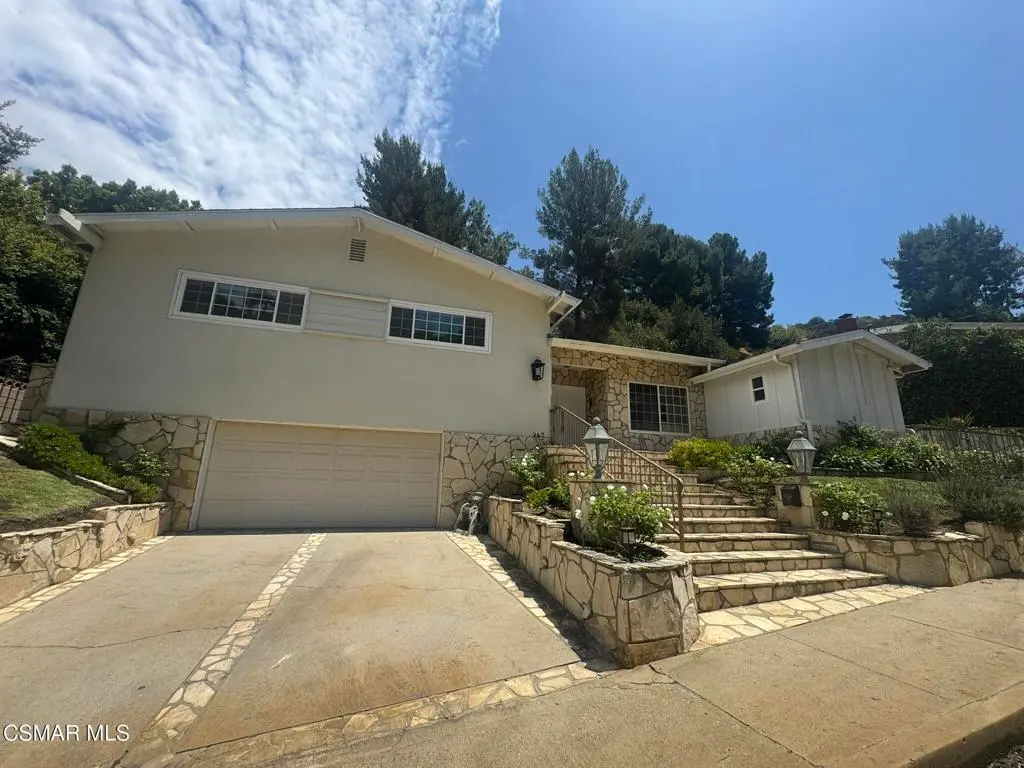 3474 Loadstone Drive, Sherman Oaks, CA — listing photo 1