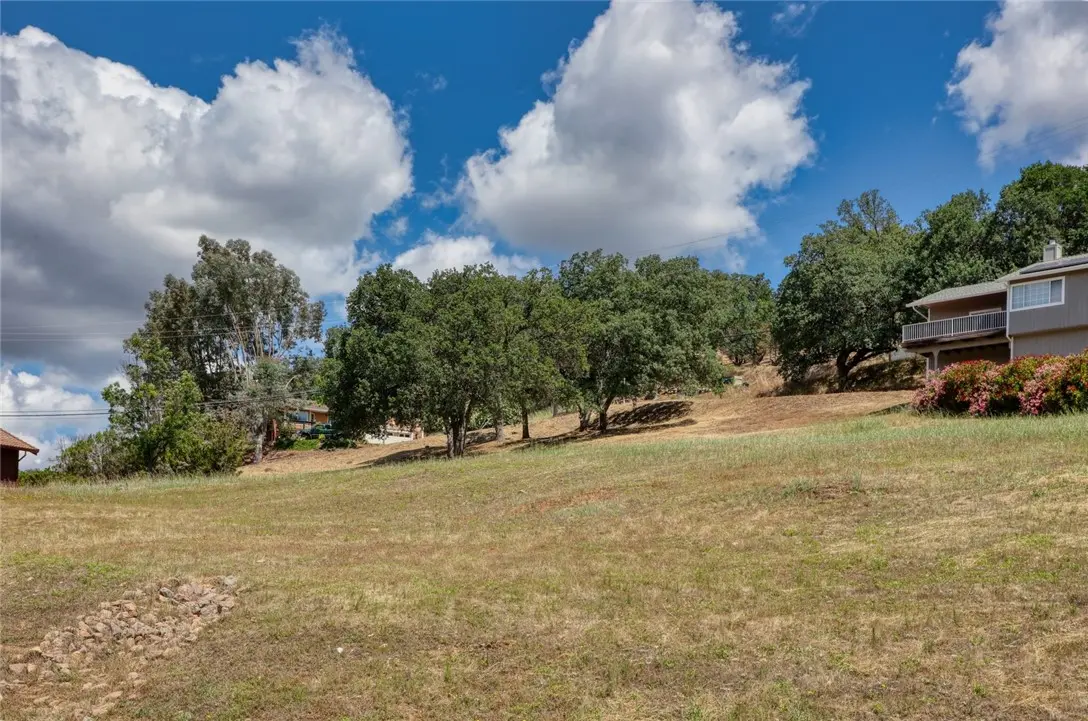 17270 Knollview, Hidden Valley Lake, CA — listing photo 1