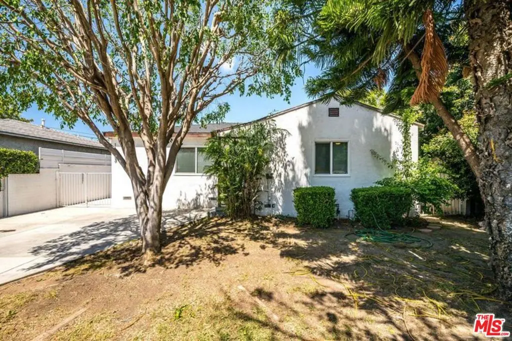 Single Family Residence for sale at 11333 Braddock Drive, Culver City, CA featuring 4 beds and 2 baths