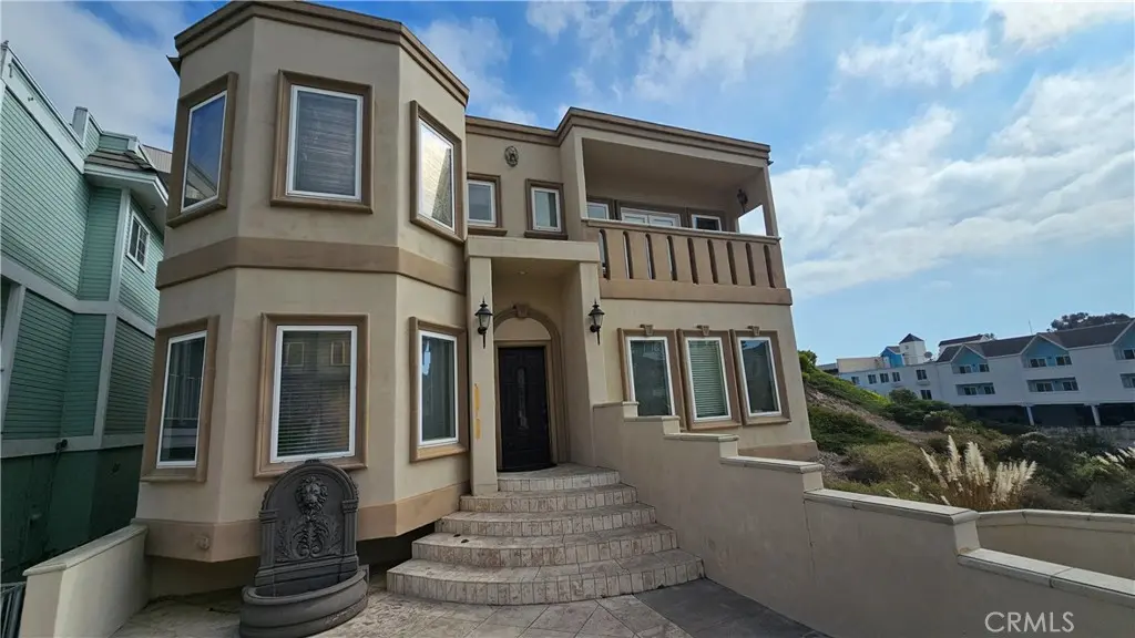 Single Family Residence for rent at 34172 Crystal Lantern Street, Dana Point, CA featuring 5 beds and 4 baths