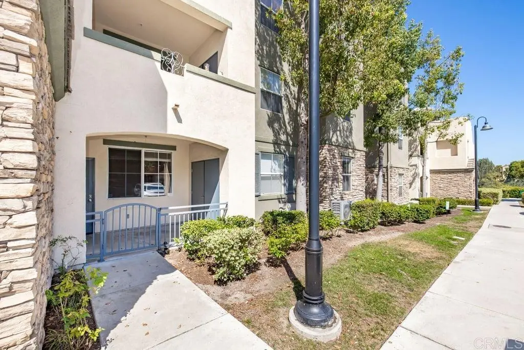 Condominium for sale at 1338 Nicolette Avenue 1011, Chula Vista, CA featuring 3 beds and 2 baths
