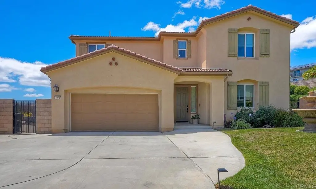 Single Family Residence for sale at 2071 Wagon Wheel Court, Escondido, CA featuring 5 beds and 4 baths