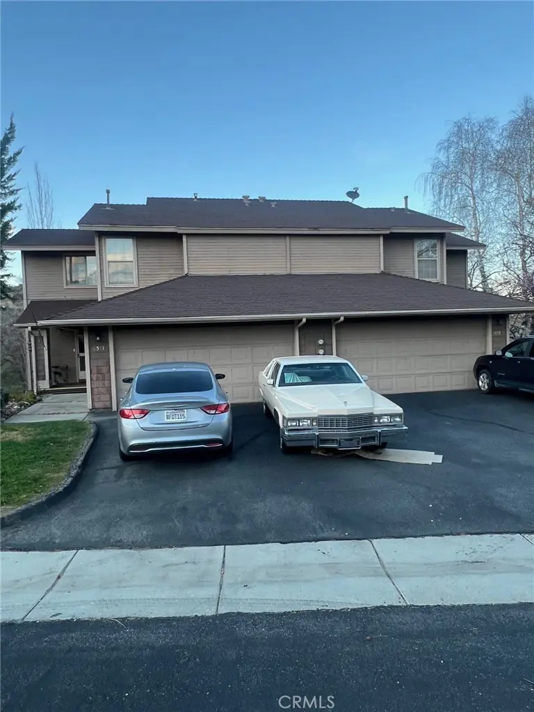 Single Family Residence for sale at 18571 Glenview Court, Tehachapi, CA featuring 3 beds and 4 baths