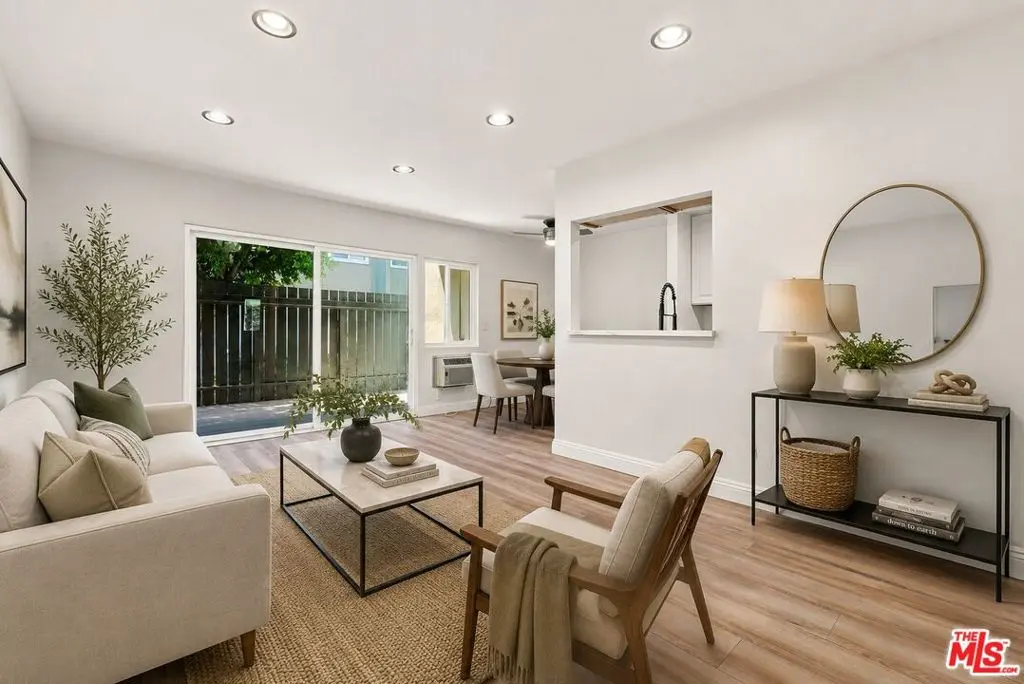 4812 Hollow Corner Road 151, Culver City, CA — listing photo 1