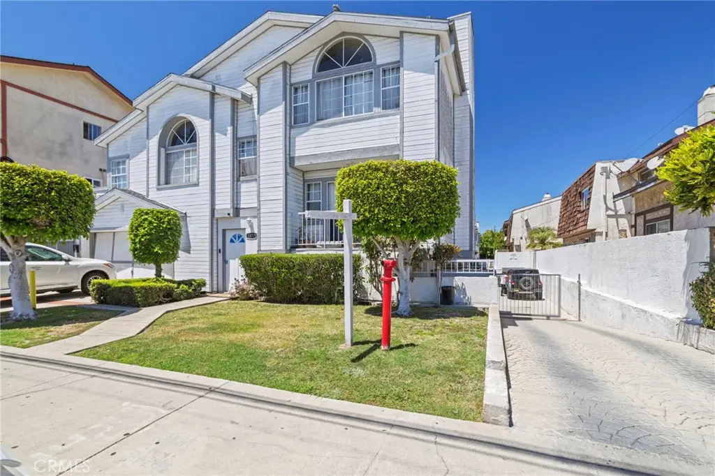 13729 Doty, Hawthorne, CA — listing photo 1