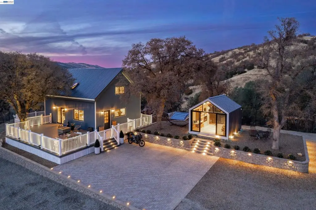 Single Family Residence for sale at 21000 Mines Rd., Livermore, CA featuring 1 bed and 2 baths