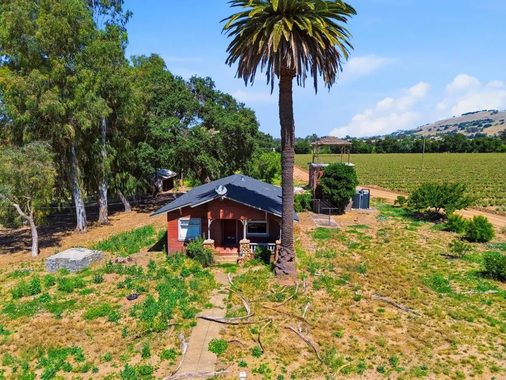 Single Family Residence for sale at 3115 Leavesley Road, Gilroy, CA featuring 3 beds and 1 bath