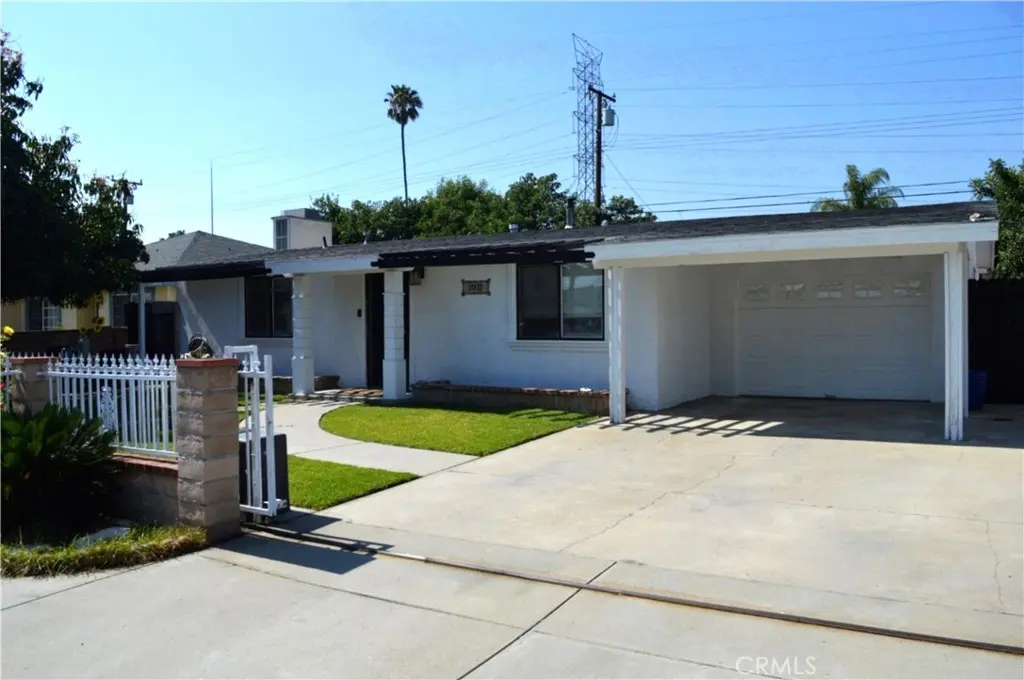 17827 E Laxford, Azusa, CA — listing photo 1