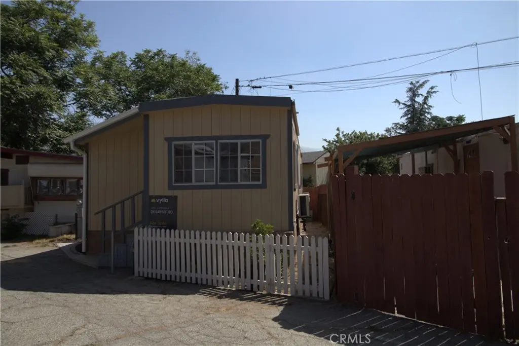 4015 mountain dr #29, San Bernardino, CA — listing photo 1
