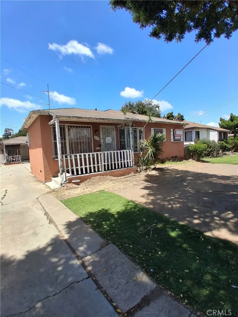 Duplex for sale at 637 Hill Street, Inglewood, CA