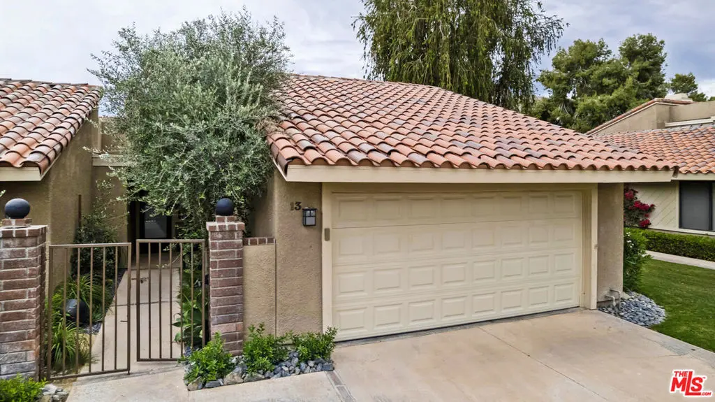 13 Tennis Club Drive, Rancho Mirage, CA — listing photo 1
