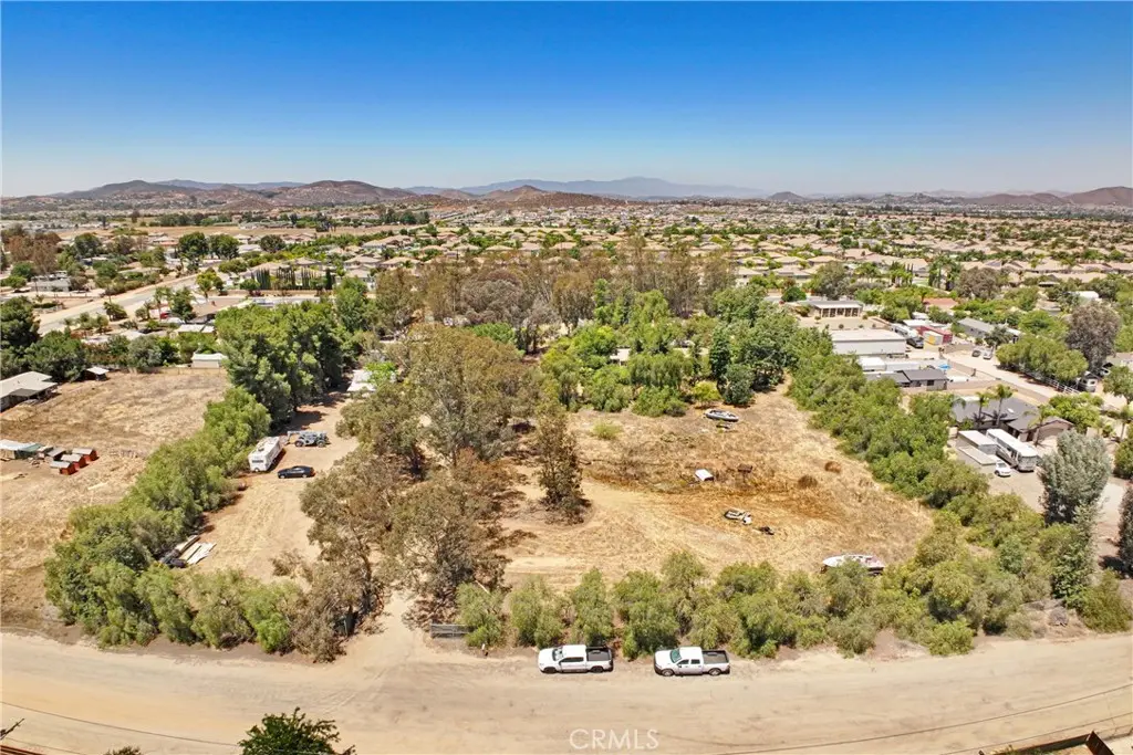 Single Family Residence for sale at 30925 Old Windmill Road, Menifee, CA featuring 2 beds and 2 baths