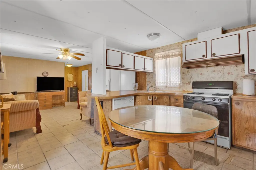 11420 Lee, Adelanto, CA — listing photo 1