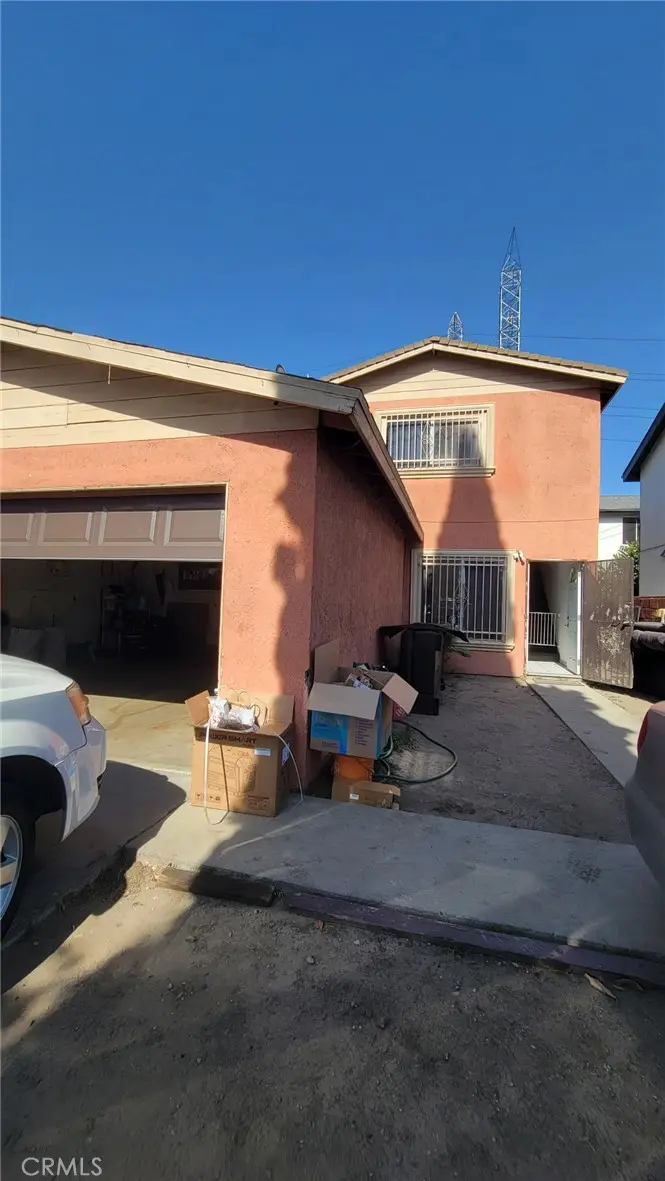 Single Family Residence for sale at 9306 Parmelee Avenue, Los Angeles, CA featuring 3 beds and 2 baths
