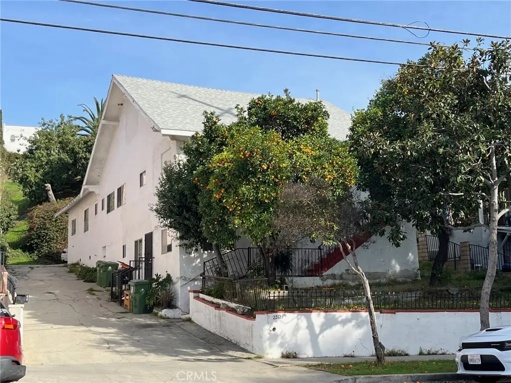 Triplex for sale at 2312 Lincoln Park, Los Angeles, CA
