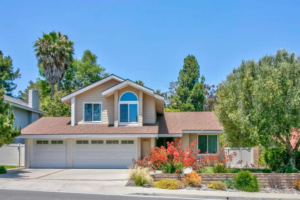 1140 Countrywood Lane, Vista, CA — listing photo 1