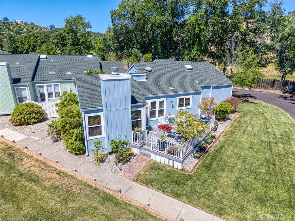 Single Family Residence for sale at 3498 Marina Drive W, Lakeport, CA featuring 2 beds and 2 baths