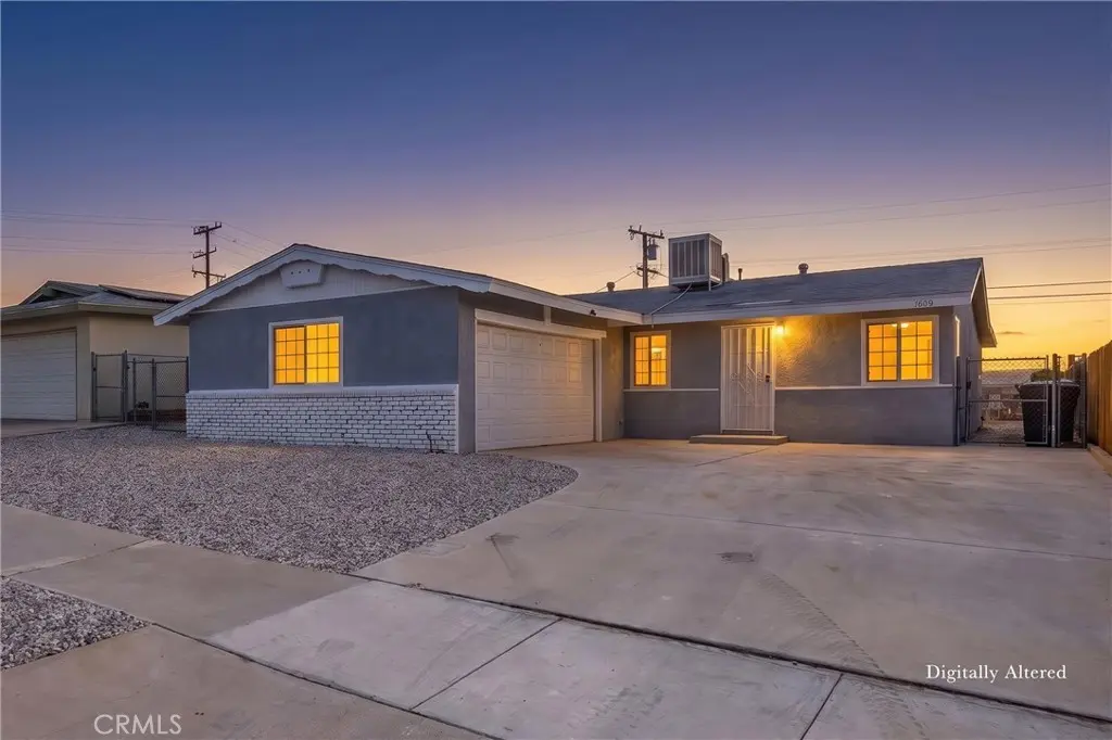 1609 De Anza, Barstow, CA — listing photo 1