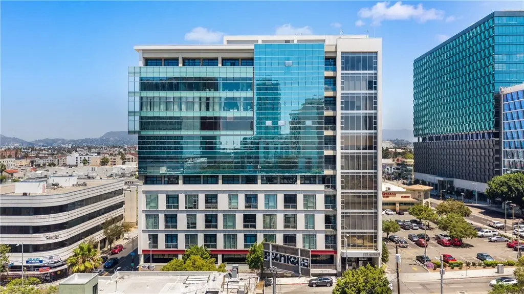 Condominium for sale at 3223 W 6th Street 1006, Los Angeles, CA featuring 2 beds and 3 baths