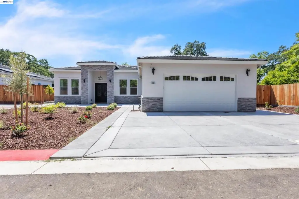 5200 Shirehills Lane, Carmichael, CA — listing photo 1