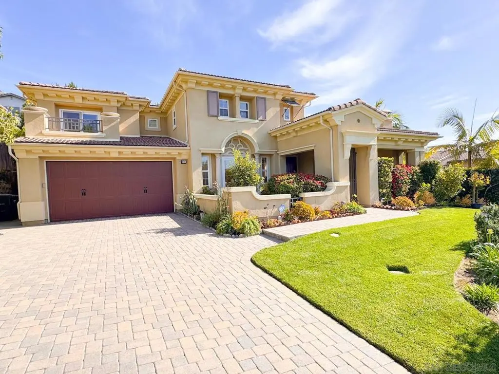 Single Family Residence for rent at 536 Quail Pointe Lane, Encinitas, CA featuring 4 beds and 5 baths