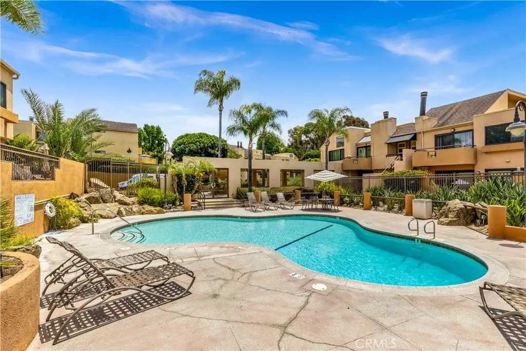 25761 Le Parc 72, Lake Forest, CA — listing photo 1