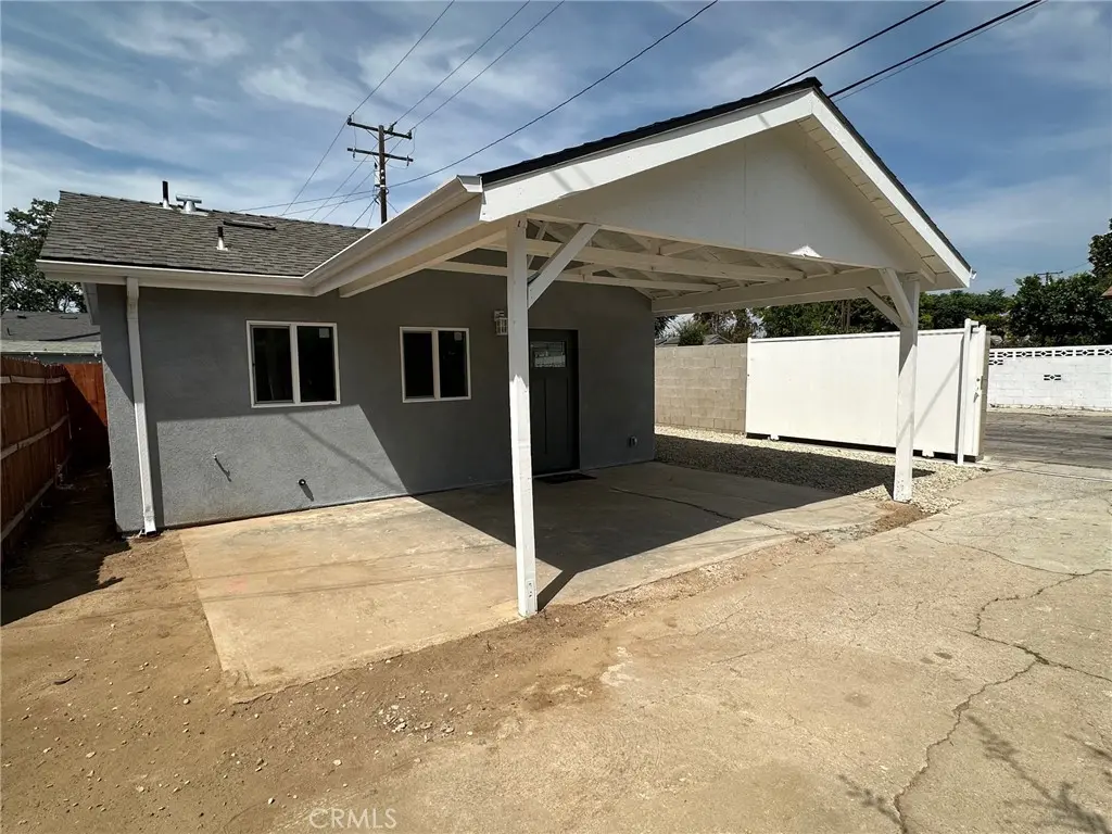Residential Lease for rent at 619 S Brand Boulevard A, San Fernando, Los Angeles County, CA featuring 1 bed and 1 bath