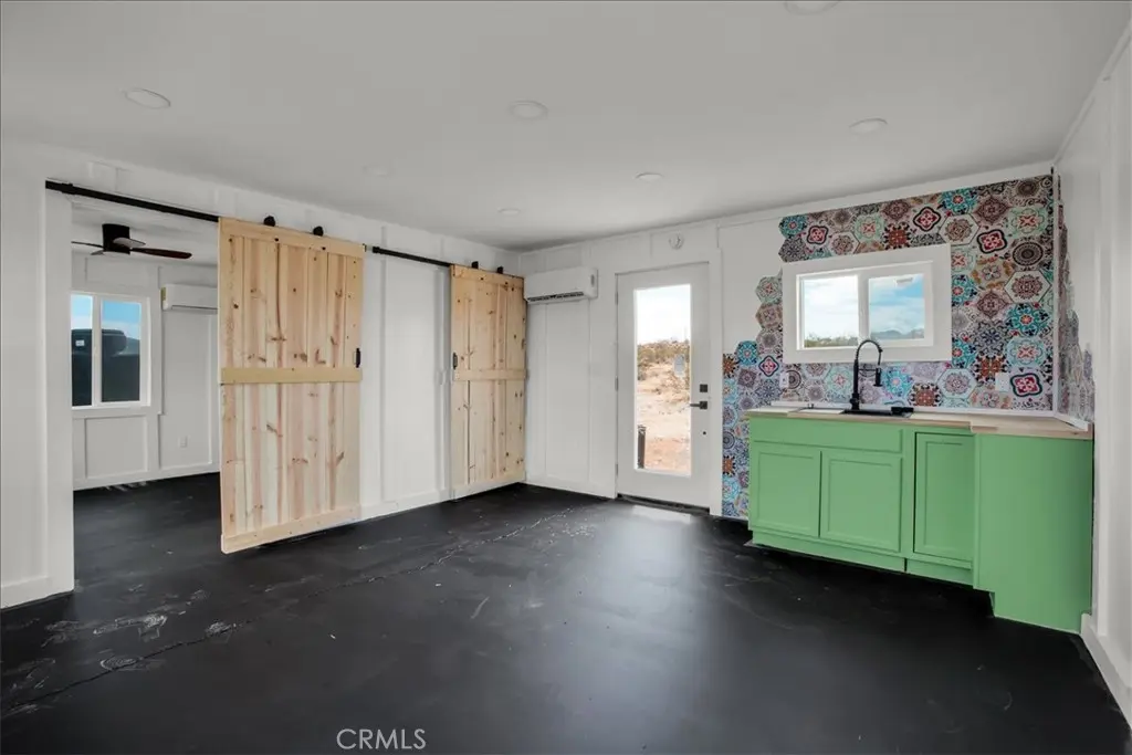 777 Quail Bush Road, Landers, CA — listing photo 1