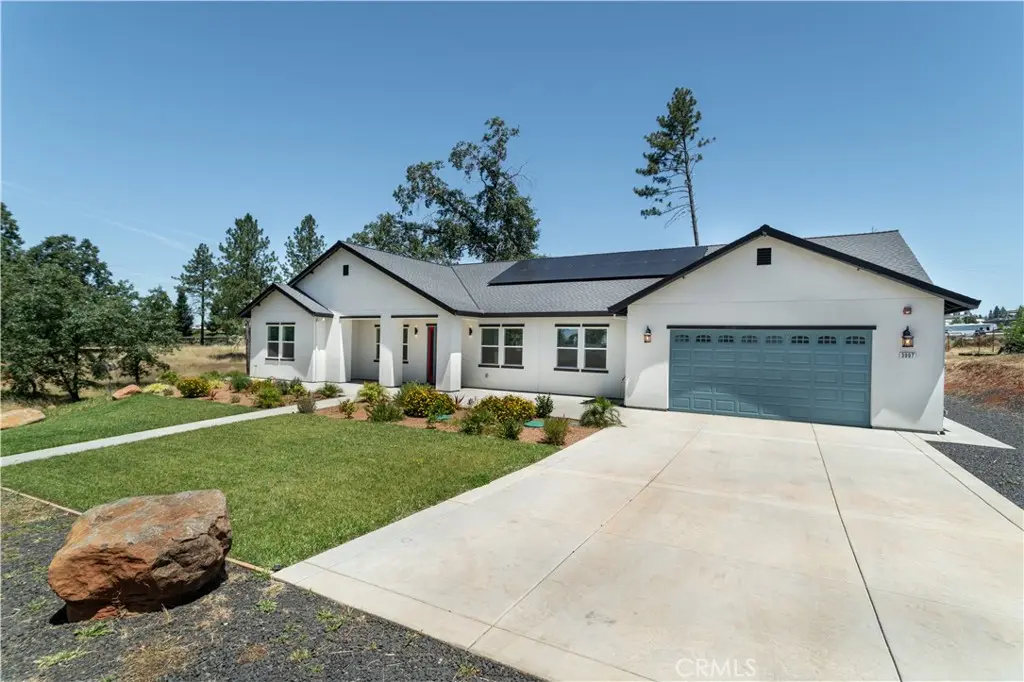 Single Family Residence for sale at 3997 Skyview, Paradise, CA featuring 3 beds and 3 baths
