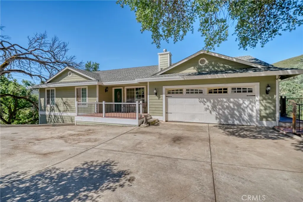 3409 Wolf Creek, Clearlake Oaks, CA — listing photo 1