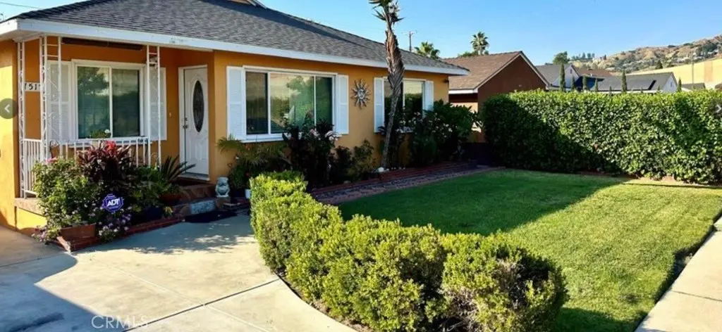 7517 N Ontario Street, Sun Valley, CA — listing photo 1