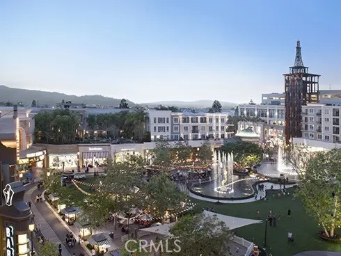 Residential Lease for rent at 722 Americana Way M559, Glendale, Los Angeles County, CA featuring 1 bed and 1 bath