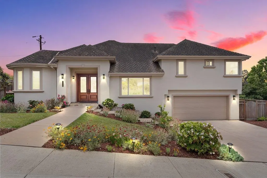 13140 Heritage Circle, Royal Oaks, CA — listing photo 1