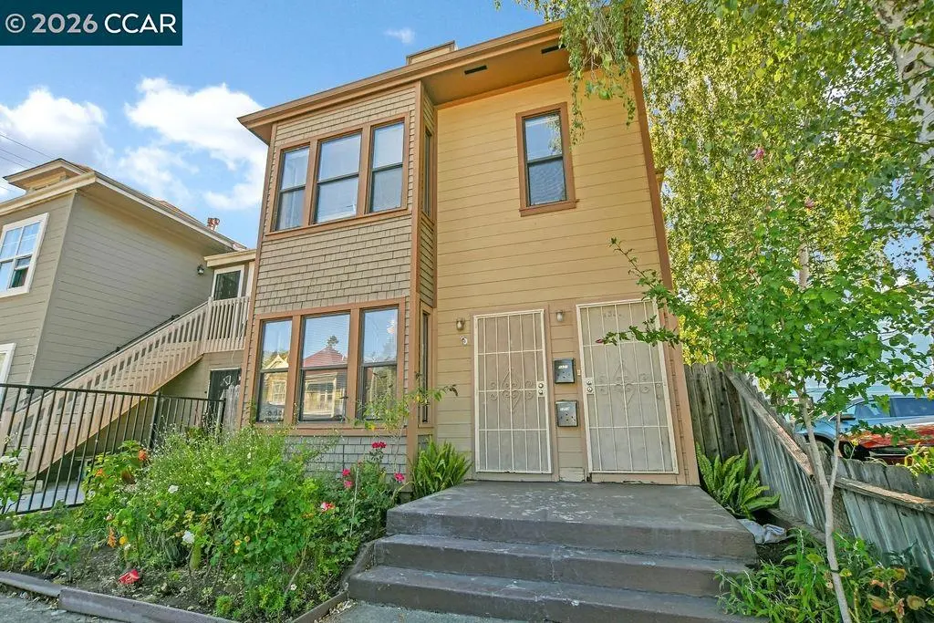 Duplex for sale at 1319 1321 Sacramento Street, Vallejo, CA