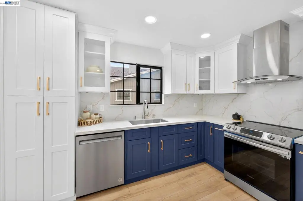 Condominium for sale at 610 Canyon Woods Ct D, San Ramon, CA featuring 2 beds and 2 baths