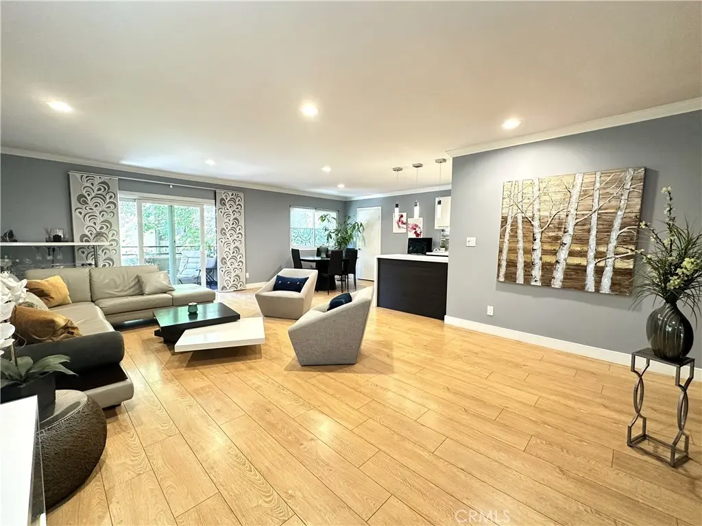Condominium for sale at 6720 Hillpark Drive 204, Los Angeles, CA featuring 1 bed and 1 bath