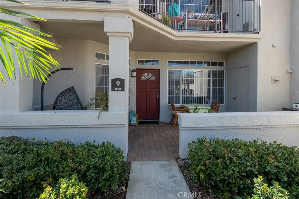 Condominium for sale at 9 De Lino, Rancho Santa Margarita, CA featuring 1 bed and 1 bath