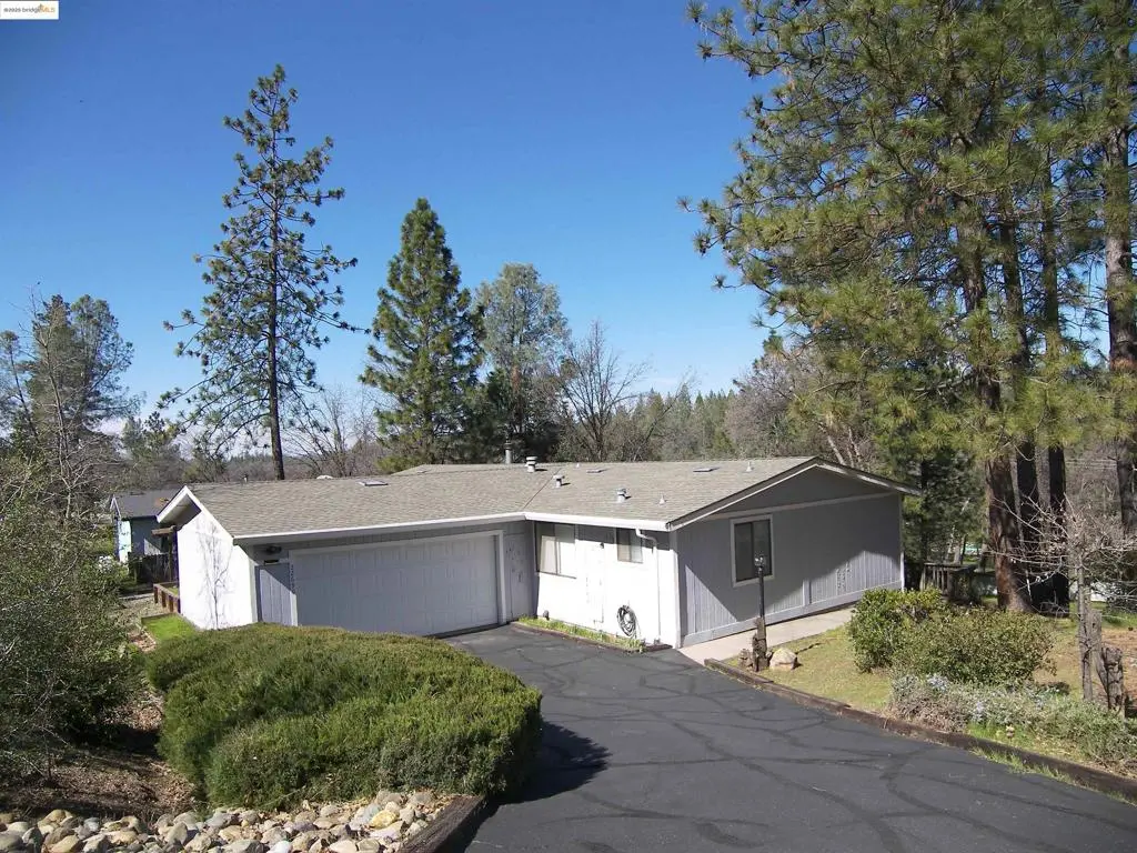 22690 Hidden Hollow Rd., Groveland, CA — listing photo 1